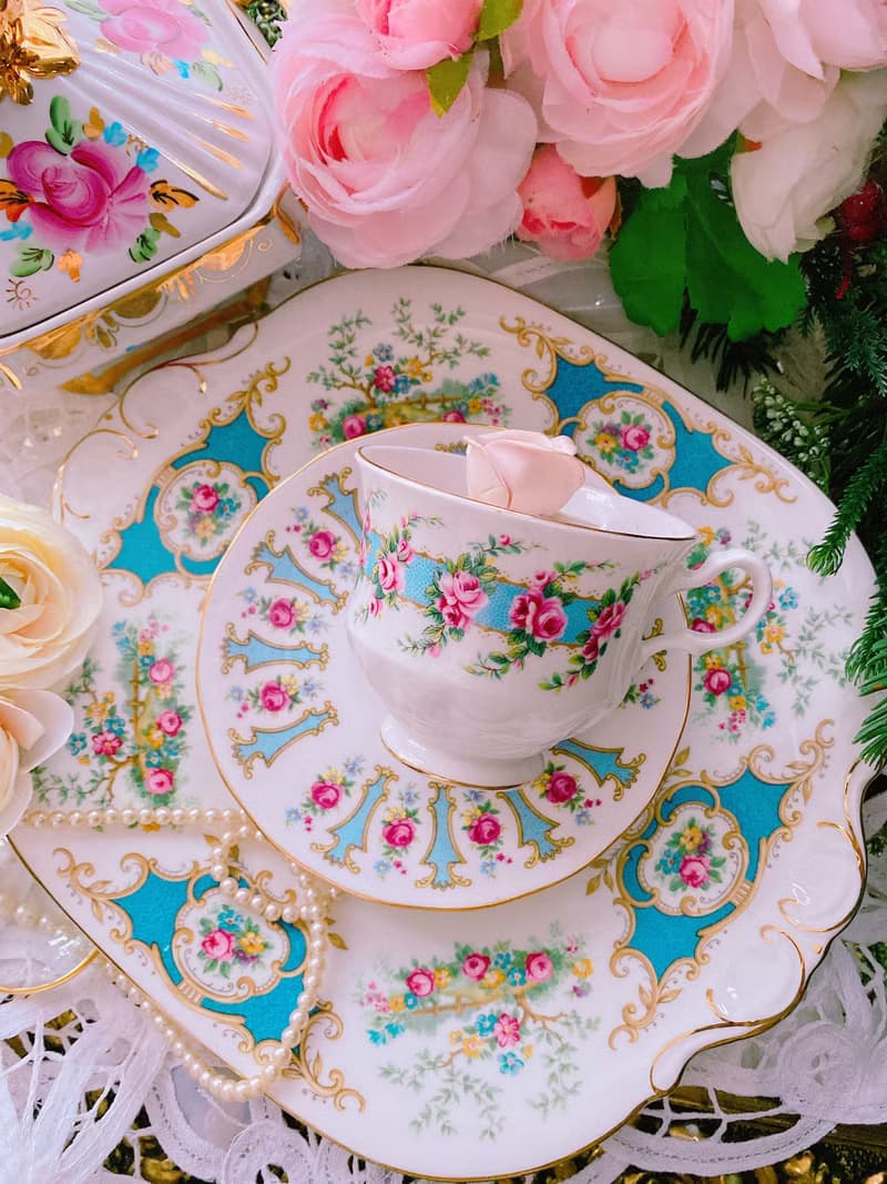 1950年英國骨瓷粉紅玫瑰花束奶壺糖碗庫存品