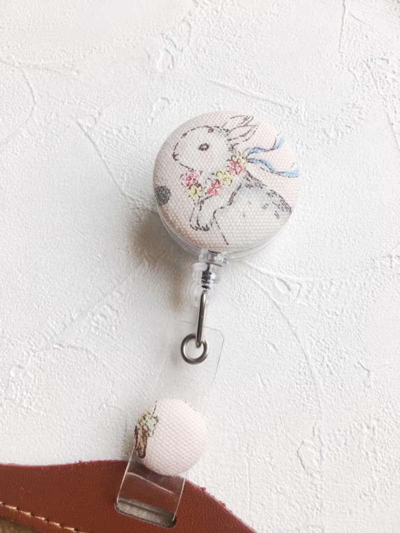 手作好禮 ALL PASS 小兔伸縮扣環 +卡套 悠遊卡證件套卡夾