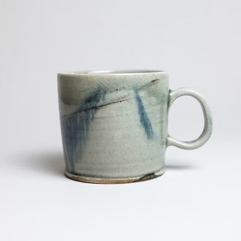 明芽窯 l 柴燒青瓷墨藍把杯 咖啡杯 陶杯 水杯 陶藝品 H