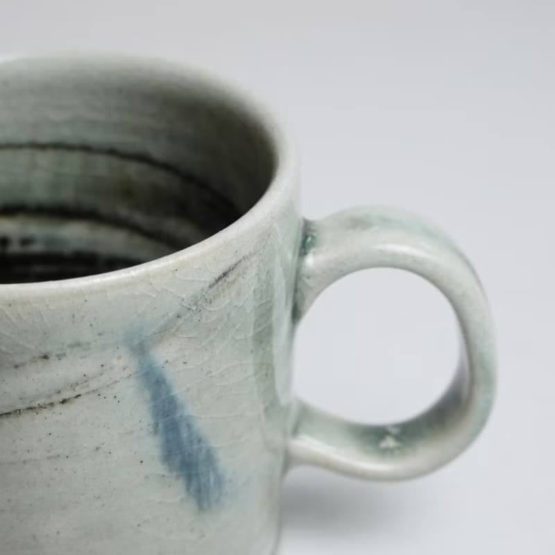 明芽窯 l 柴燒青瓷墨藍把杯 咖啡杯 陶杯 水杯 陶藝品 H