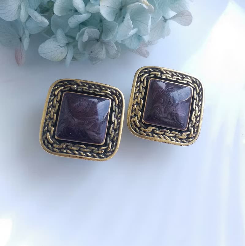 Vintage Jewelry 西洋古董飾品 復古 深紫 拉絲紋 針式耳環