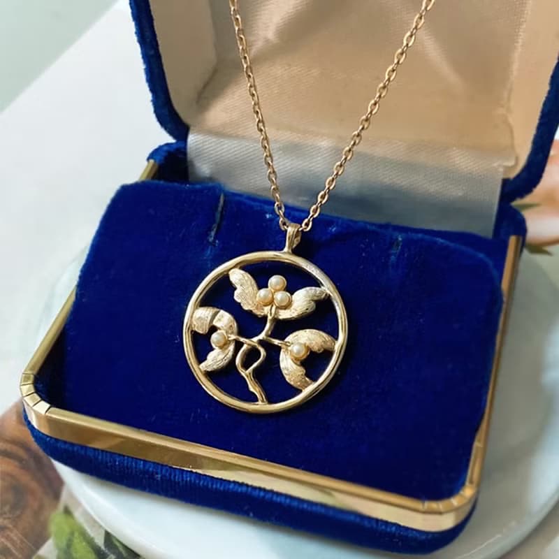 【西洋古董飾品】 花紋 榭寄生新藝術風花卉 珍珠 掐絲紋路 項鍊