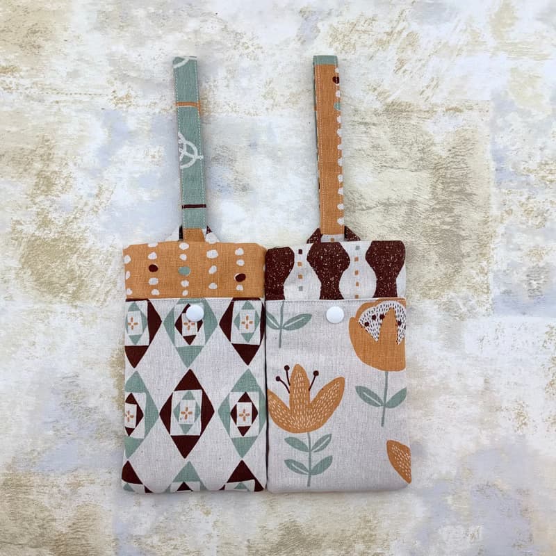 花影深深—鋪棉手機套/手機袋—-右邊款