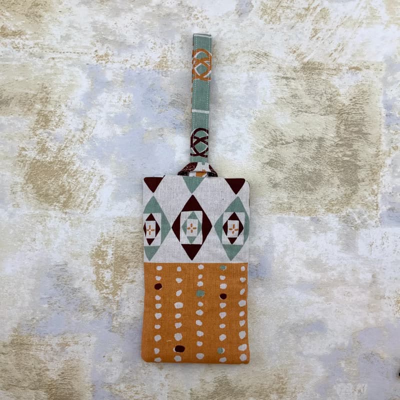 花影深深—鋪棉手機套/手機袋—-右邊款