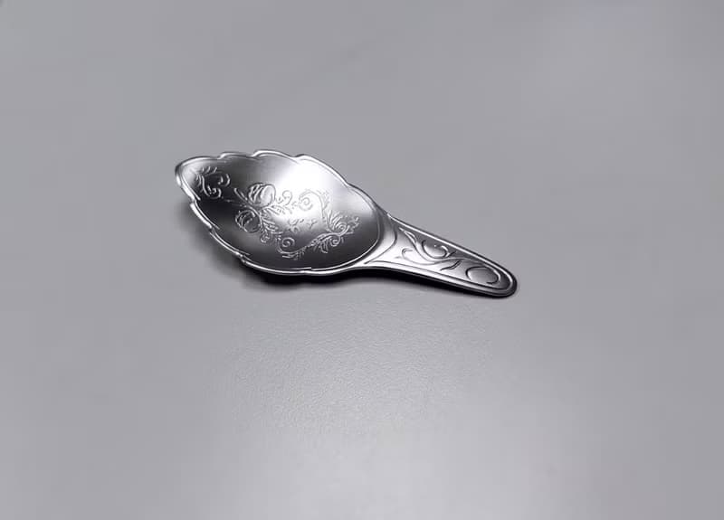 日本Shinko 日本製餐具-典雅葉形 茶葉匙 銀