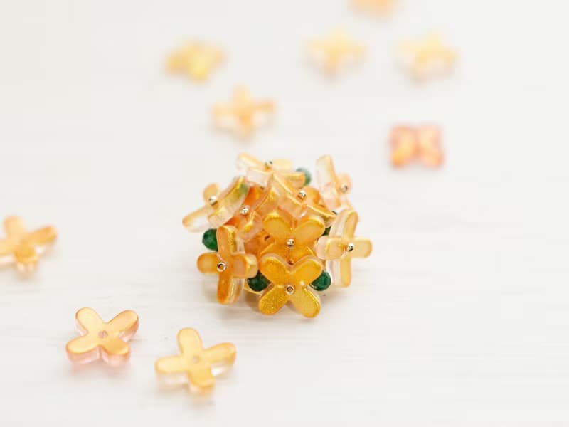 【 ブローチ 】金木犀の花束 ・ オレンジ 秋 お花