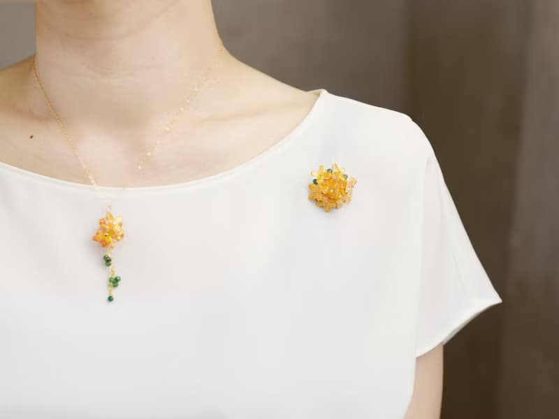 【 ブローチ 】金木犀の花束 ・ オレンジ 秋 お花