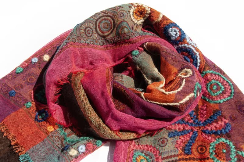 喀什米爾Cashmere/水煮羊毛披肩/針織圍巾/刺繡圍巾/羊絨披巾-花