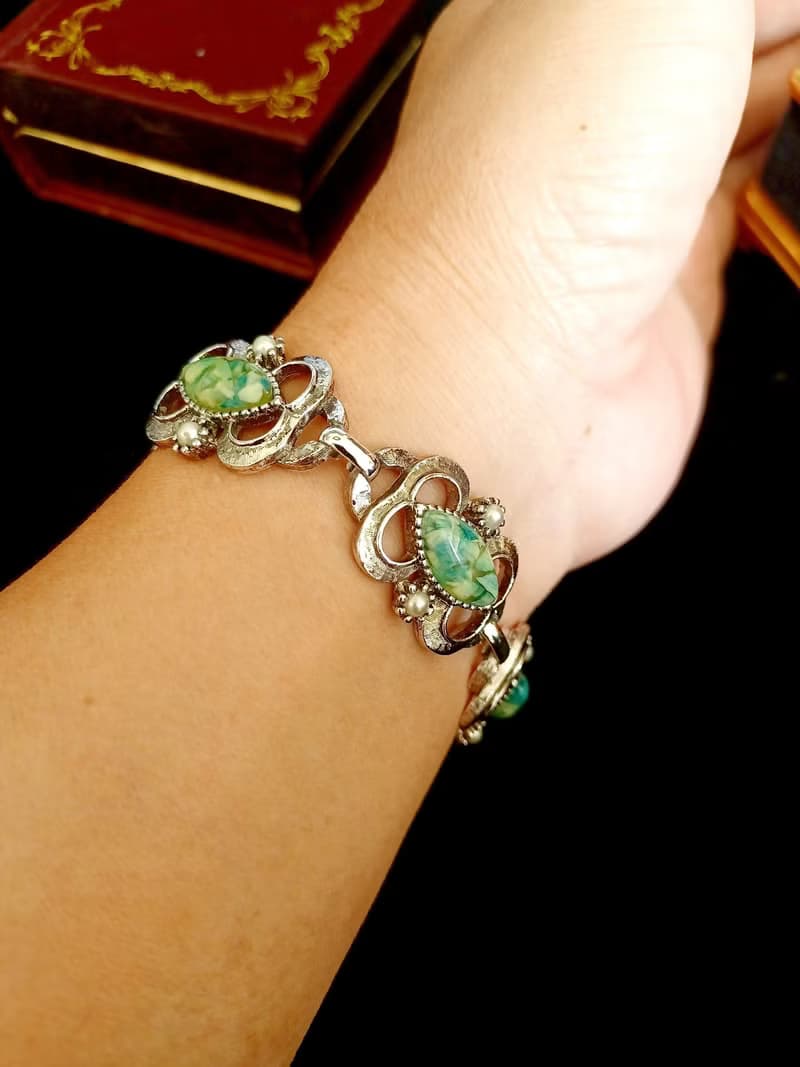 vintage jewelry Sarah cov 翡翠綠賽珞珞 手鍊