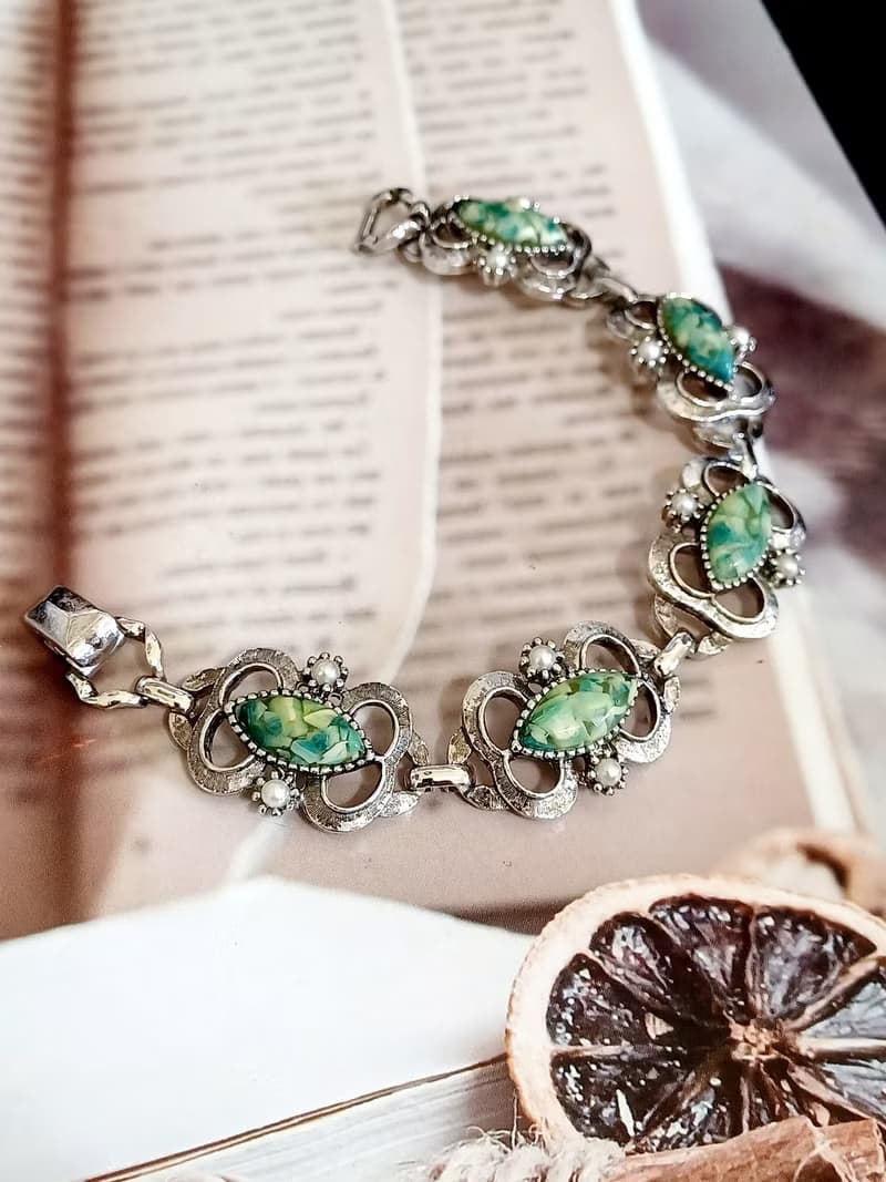 vintage jewelry Sarah cov 翡翠綠賽珞珞 手鍊