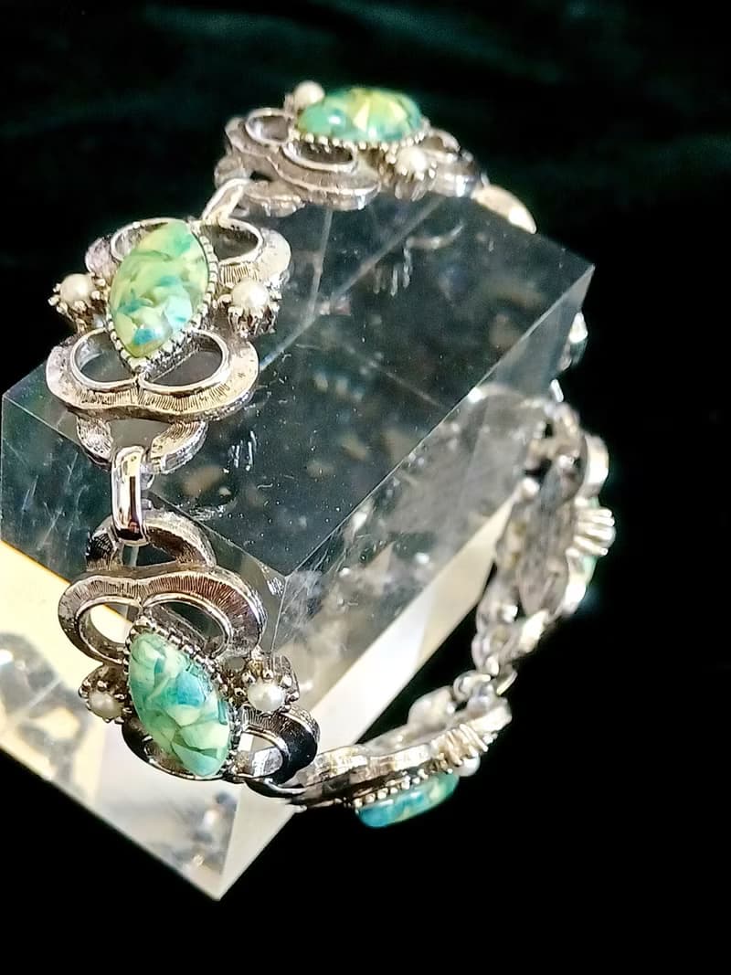 vintage jewelry Sarah cov 翡翠綠賽珞珞 手鍊