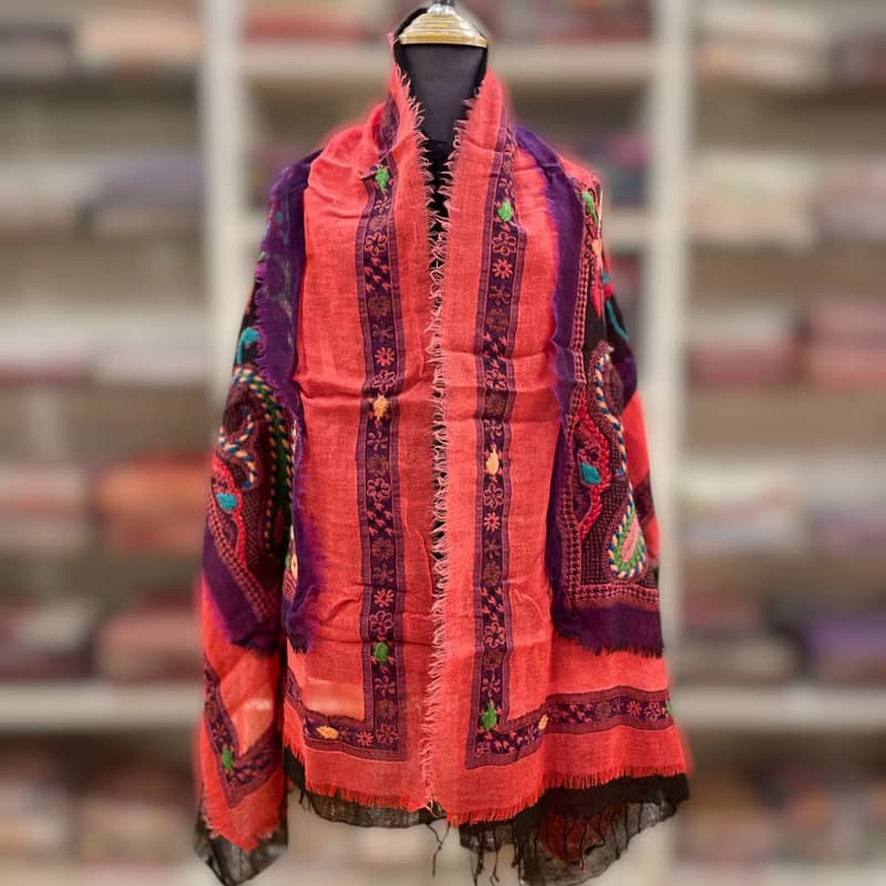 【母親節精選】喀什米爾厚織水煮羊毛 手工刺繡圍巾-艷彩紛飛