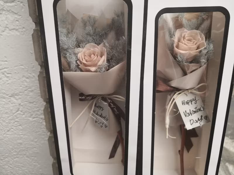 人氣奶茶裸色永生玫瑰 提袋花束 情人節花束  不凋乾燥花束 約會