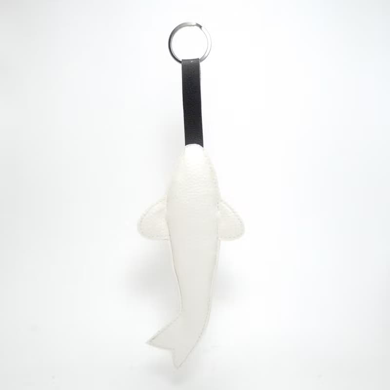 【雙11折扣】Koi Fish keychain, gift for animal lovers add charm to your bag.
