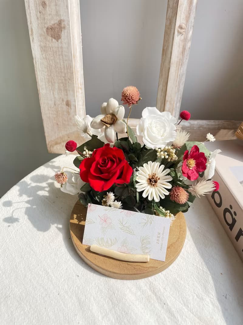 不凋花/永生花樟木名片座 居家擺飾 開幕禮物 升遷禮 入