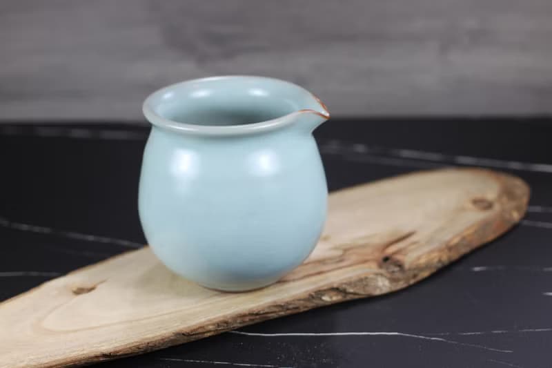 【送禮好物】360~400ml 汝窯無把 手拉坯 咖啡下壺 茶海 公道杯