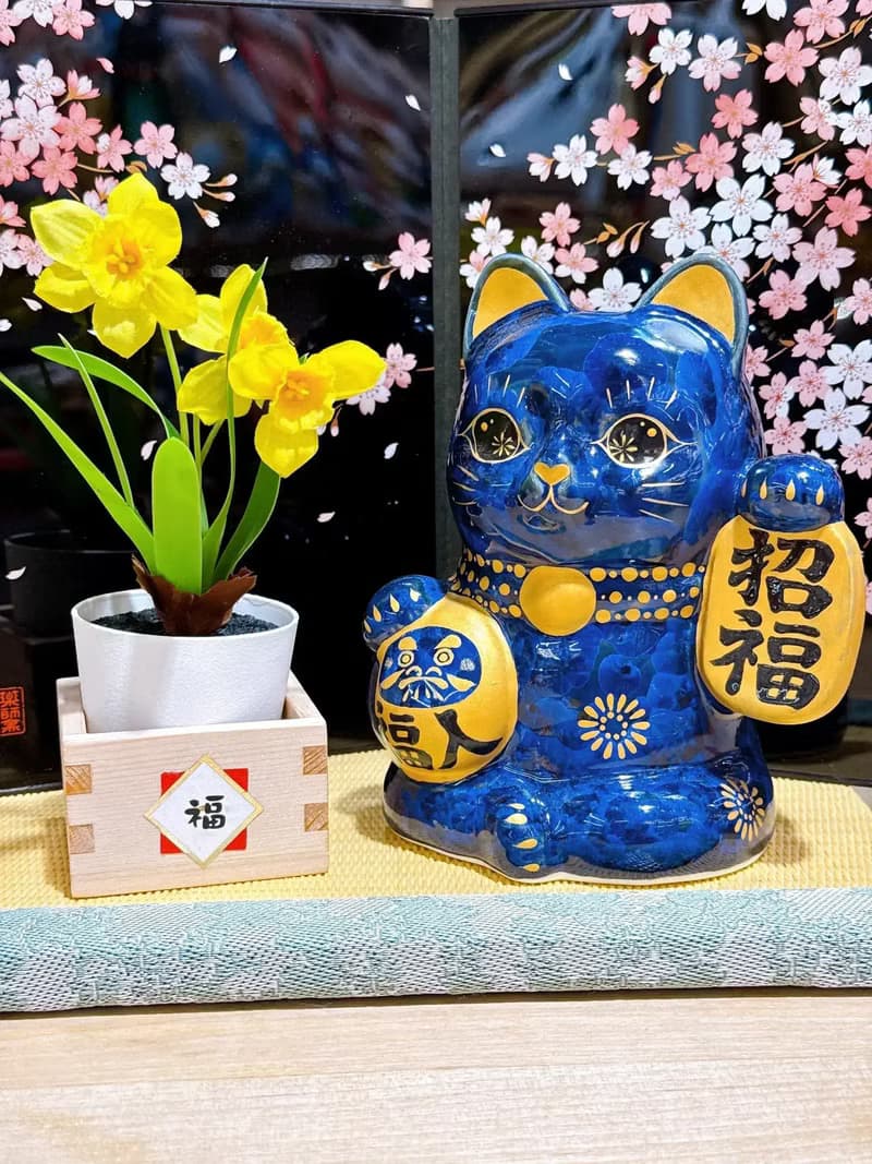 【青墨招福】日本清水燒招財貓 | 達摩花結晶 - 青墨招福