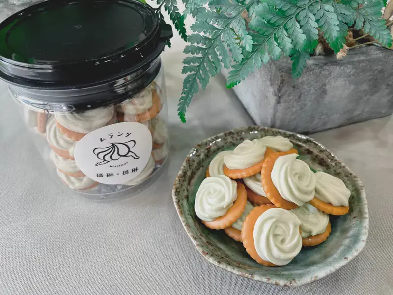 自然菓萃蛋白霜餅乾 / 瑪琳。瑪琳