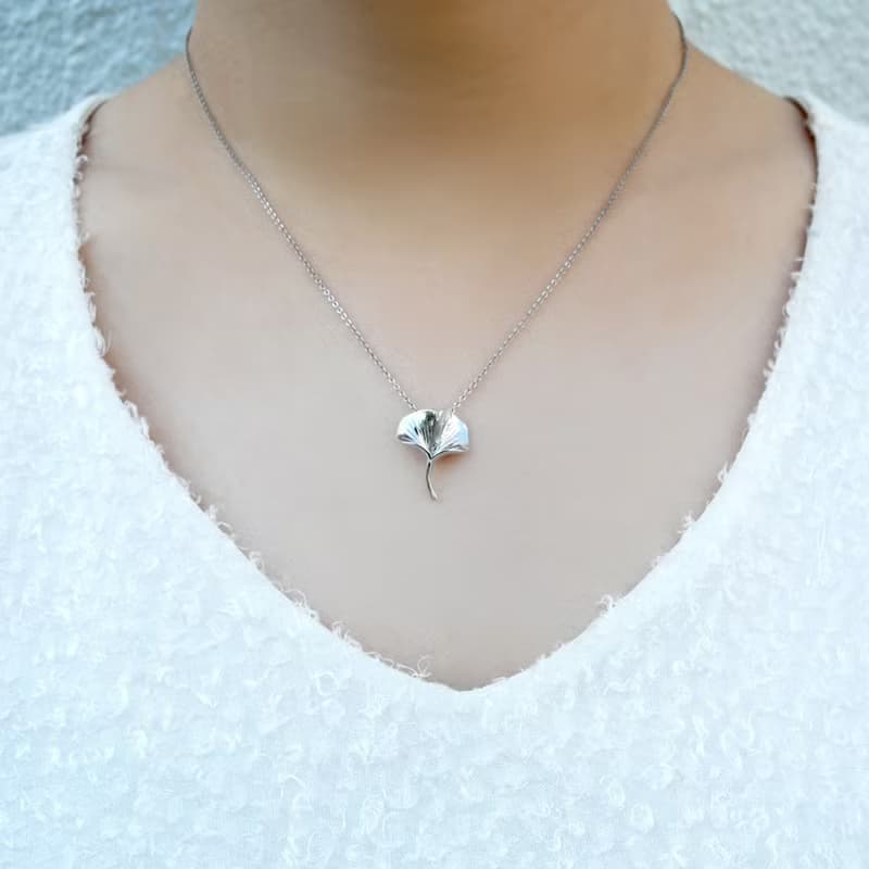 Ginkgo銀杏葉18K啞金秋冬復古氣質項鍊