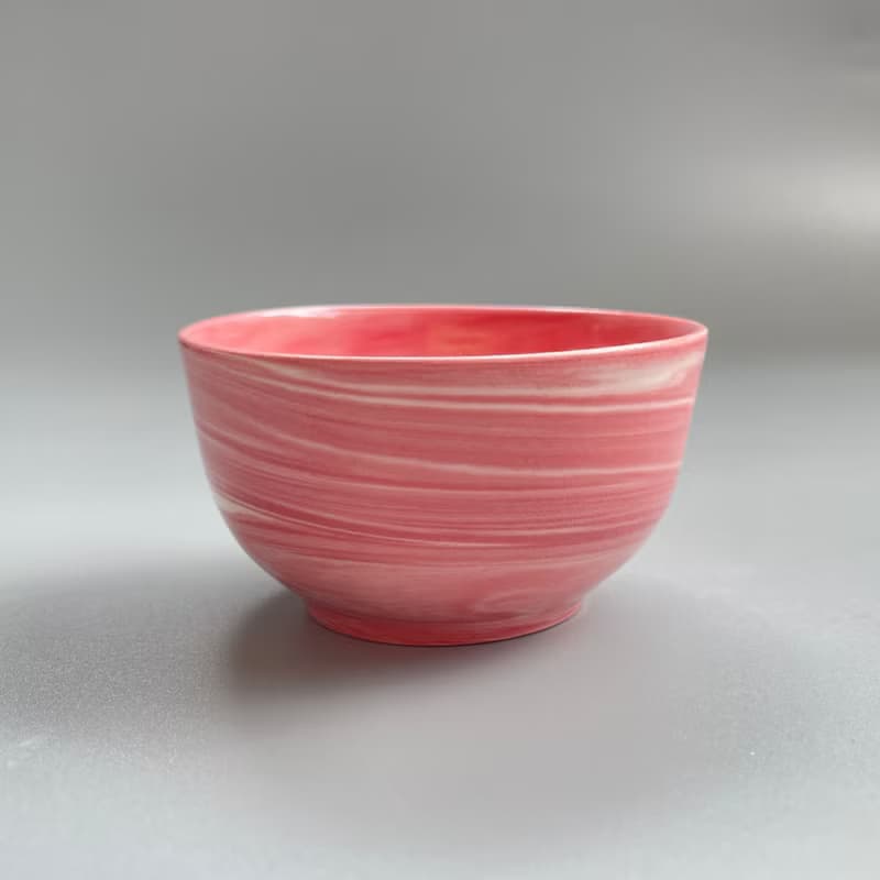 @studio_florero 粉色絞胎小碗 | 握杯 | 湯吞み