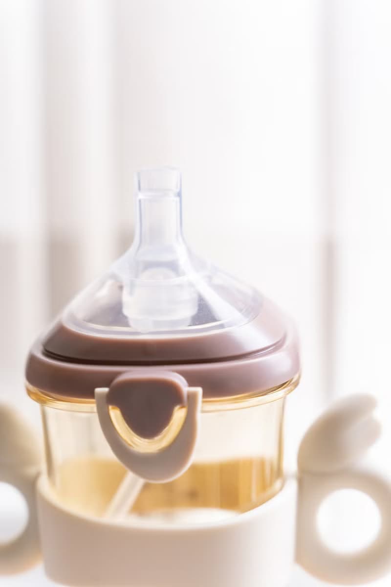 PiyoPiyo黃色小鴨 PPSU預備學飲掀蓋天使吸管杯握把二件組