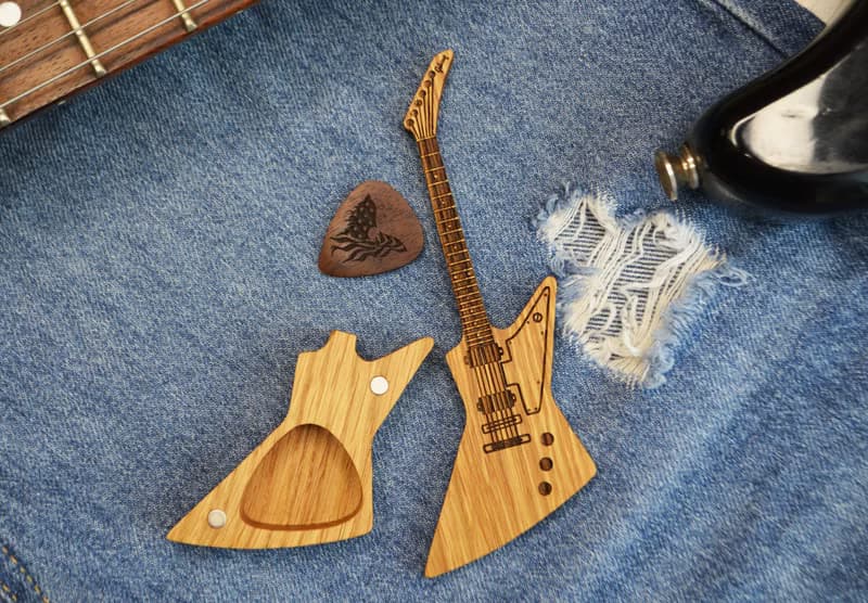 Guitar Picks Box with Personalized Pick for Guitar Player Gifts, Electric Guitar
