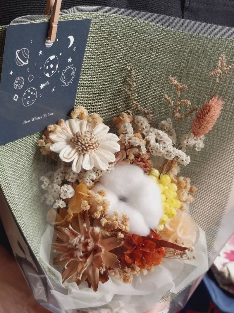 永生花.乾燥花 畢業花束 祝福花束 平價花束