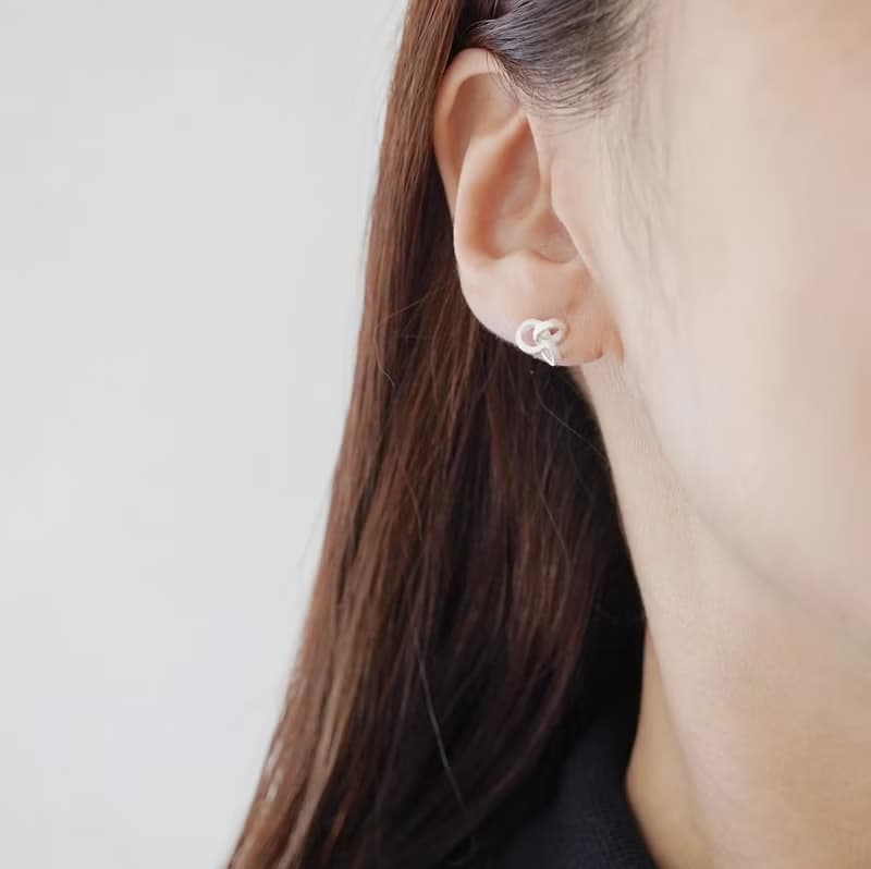 ユニティピアス/イヤリング