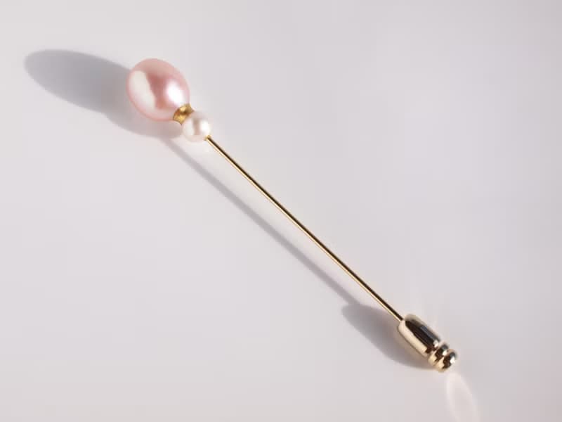 金継ぎパール　ブローチ・ハットピン　 ペールピンク　|　淡水パール　バロックパール　金粉