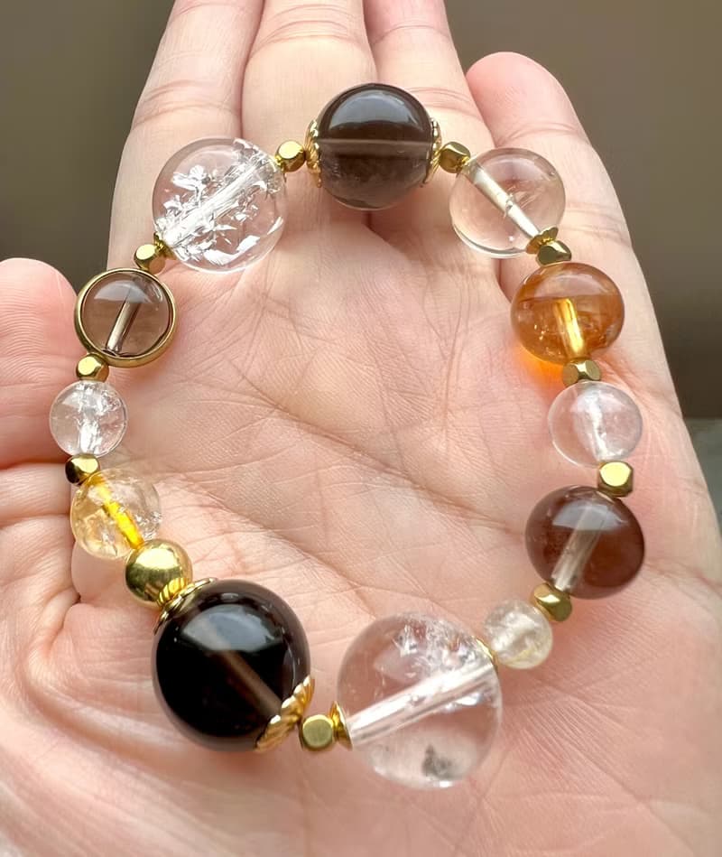 ||金絲|| 新沉靜脈輪能量招財手環。白幽靈/黃水晶/茶晶/白水晶