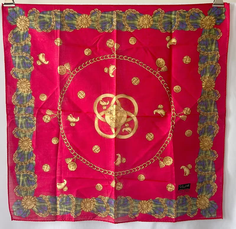 Celine scarf紅色凱旋門格仔鎖鏈綿質圍巾方巾絲巾 全新連貼紙