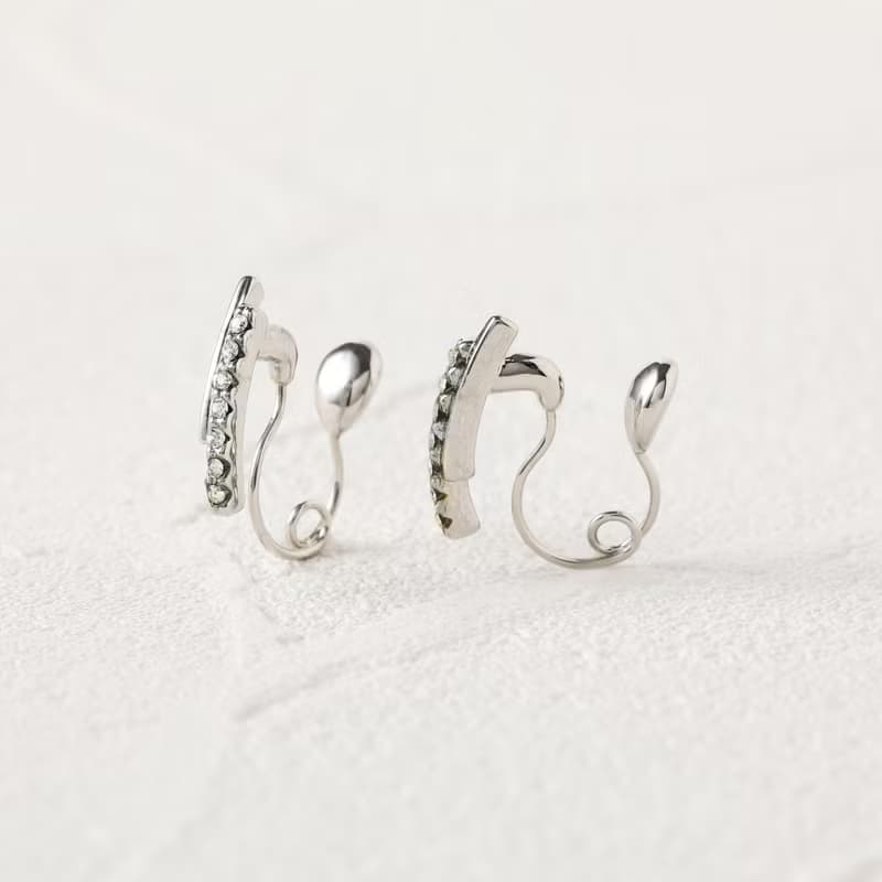 shining bridge loop-fit earring SV　ループフィットイヤリング　　ラインストーン　シルバー