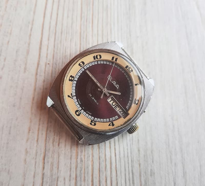 SLAVA 2428 mens watch wind up  – Soviet mechanical wrist watch USSR