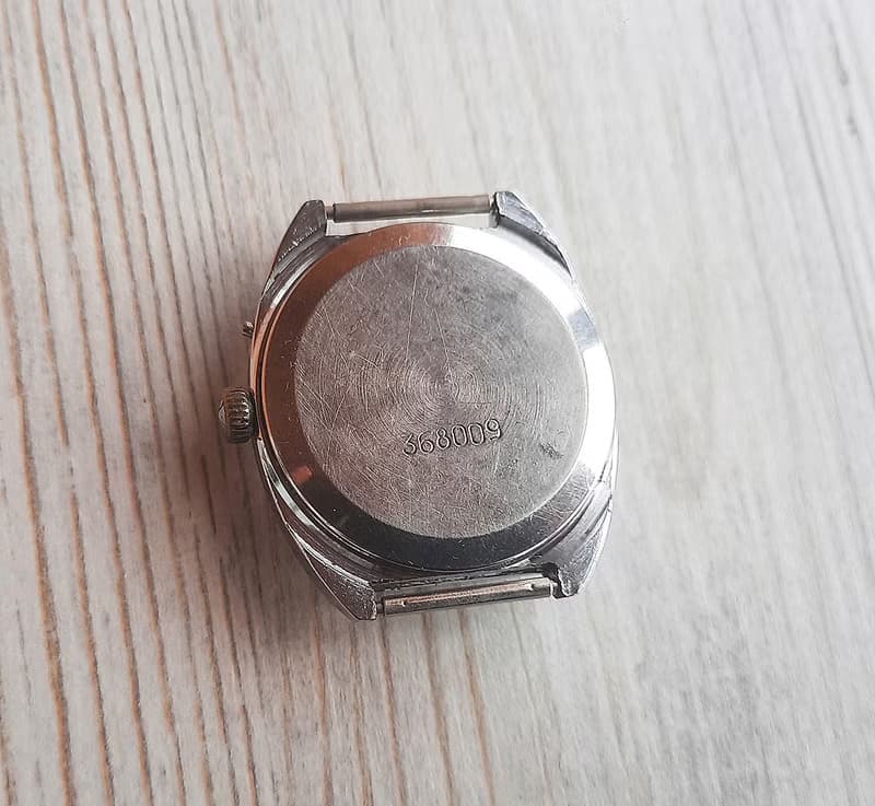 SLAVA 2428 mens watch wind up  – Soviet mechanical wrist watch USSR