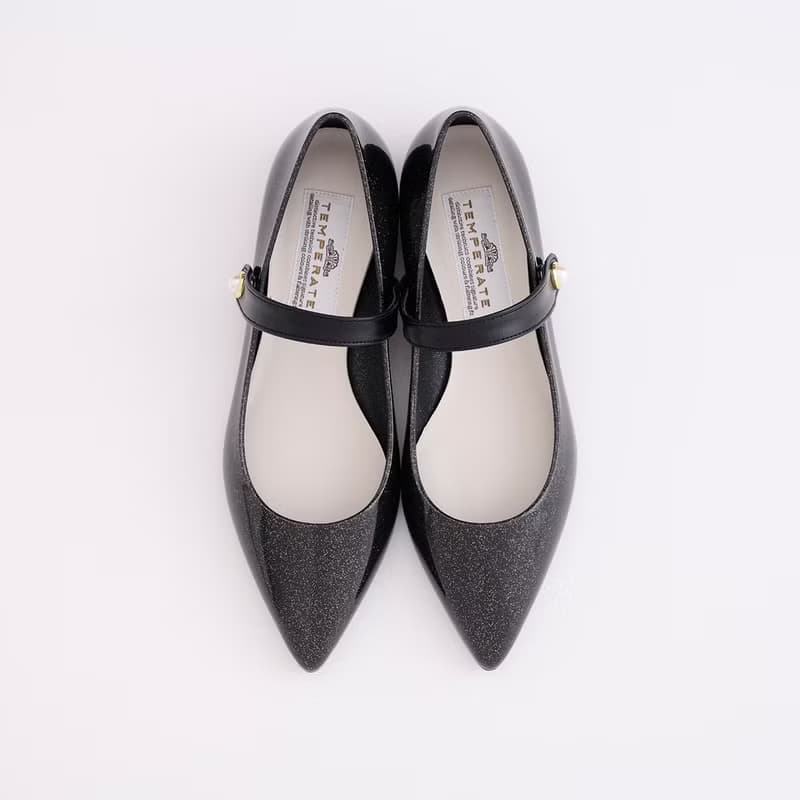 CARRIE GLITTER　(BLACK) PVC POINTED TOE FLAT SHOES ポインテッドトゥ パンプス