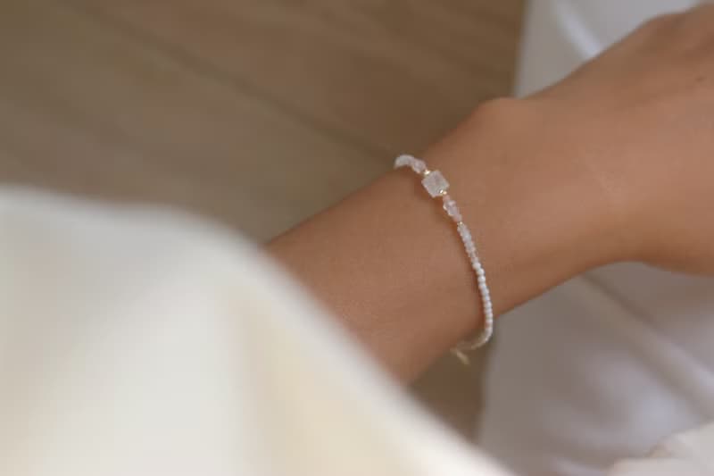 手鍊 蛋白石 月光石 - 意外驚喜 -