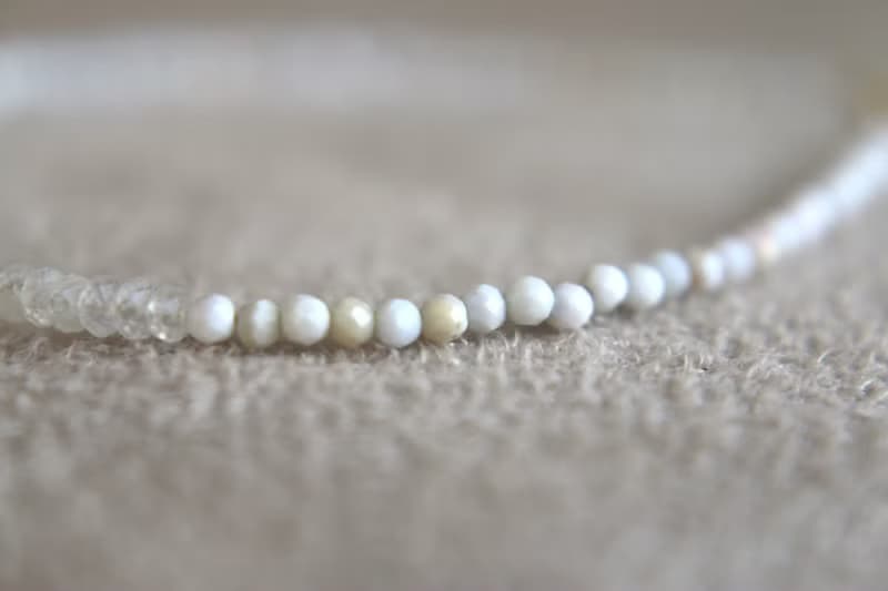 手鍊 蛋白石 月光石 - 意外驚喜 -