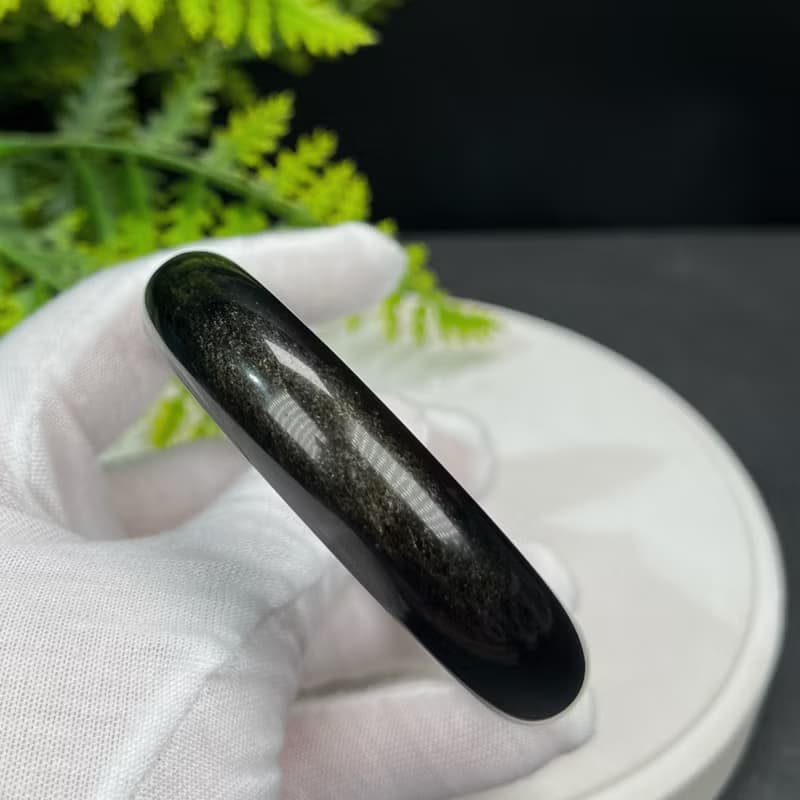 高品質 金曜石手鐲 59MM 玉化灑金金沙黑曜石手環 耀眼靈動解壓