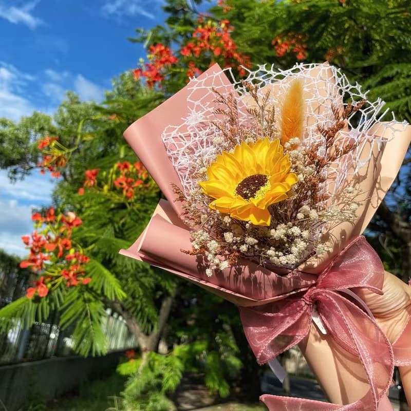 向陽祝福 太陽向日葵乾燥花束