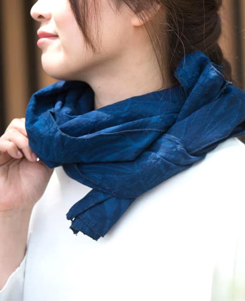 Organic Cotton 藍染　夏のマフラー【ボタニカル織り柄】