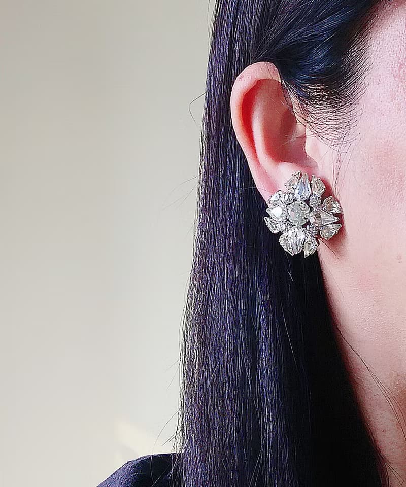 vintage jewelry WARNER 古董炫目透萊茵花卉 夾式耳環