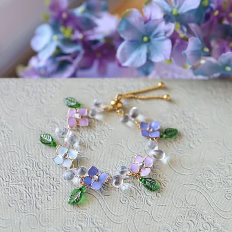 雨の雫と紫陽花のブレスレット