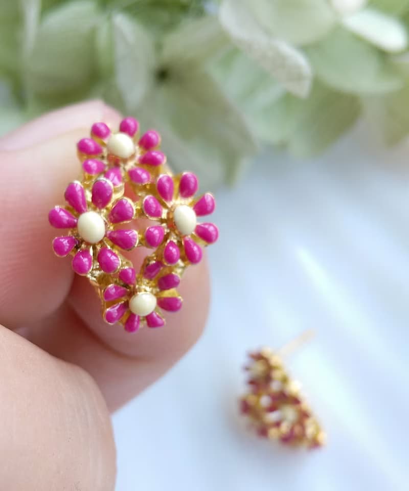 Vintage Jewelry 西洋古董飾品 秀氣 別緻小花朵 針式耳環