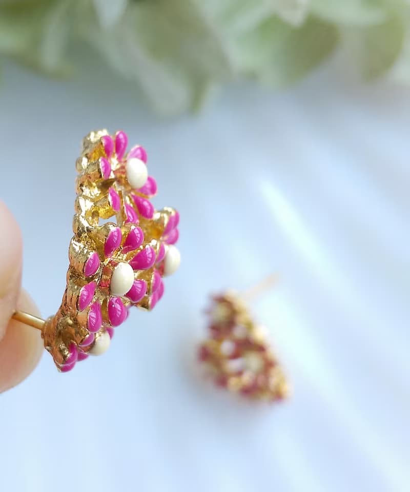 Vintage Jewelry 西洋古董飾品 秀氣 別緻小花朵 針式耳環