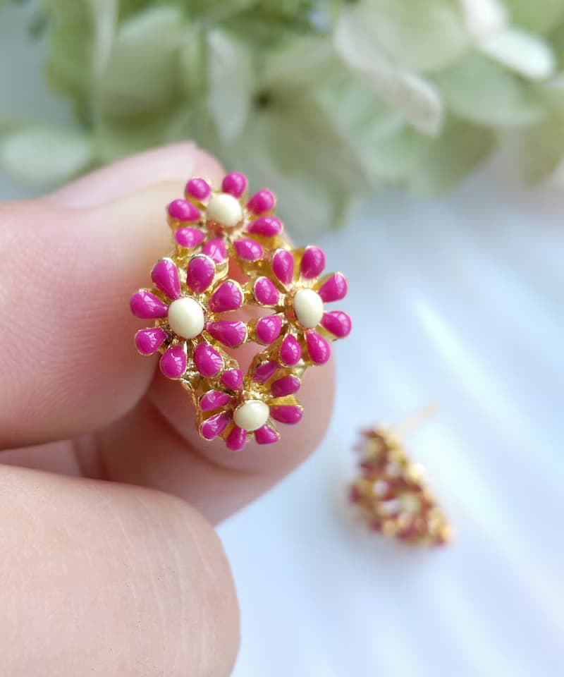 Vintage Jewelry 西洋古董飾品 秀氣 別緻小花朵 針式耳環