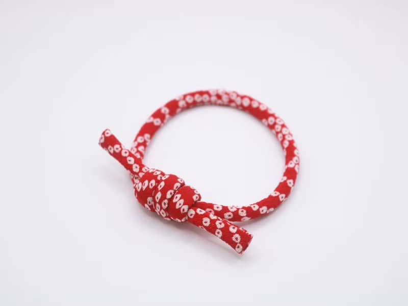 日本製手工紅色和風縮緬布結繩手鍊　緣起吉祥飾品