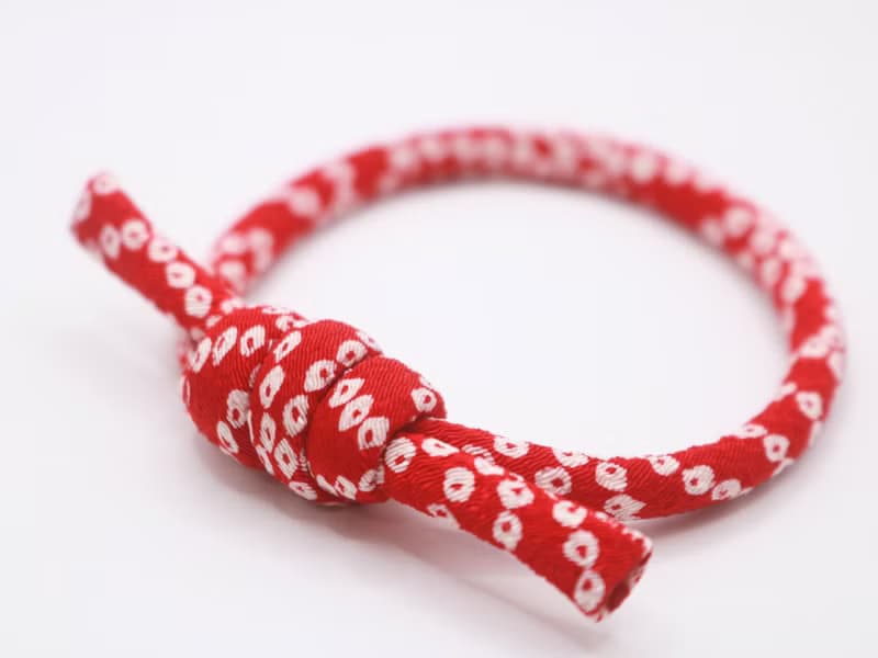 日本製手工紅色和風縮緬布結繩手鍊　緣起吉祥飾品