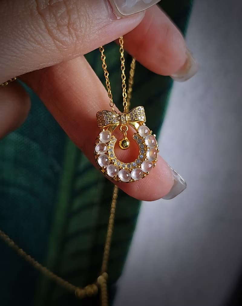 進財|夢幻在逃公主系|A貨翡翠純銀蝴蝶結花圈吊墜項鍊