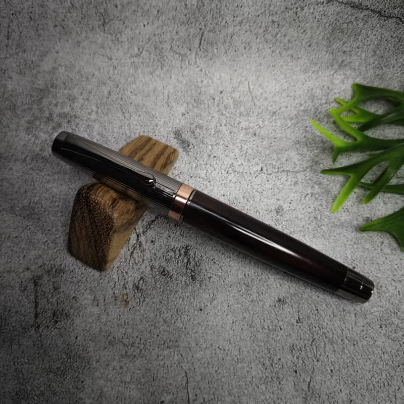 黑檀木  原木 手工筆 鋼珠筆( 卡蜜拉款)