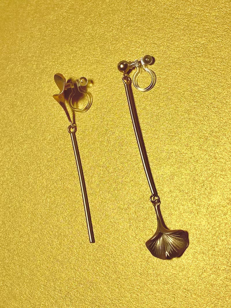 Ginkgo銀杏葉聑環18K啞金氣質不對稱耳環 耳夾